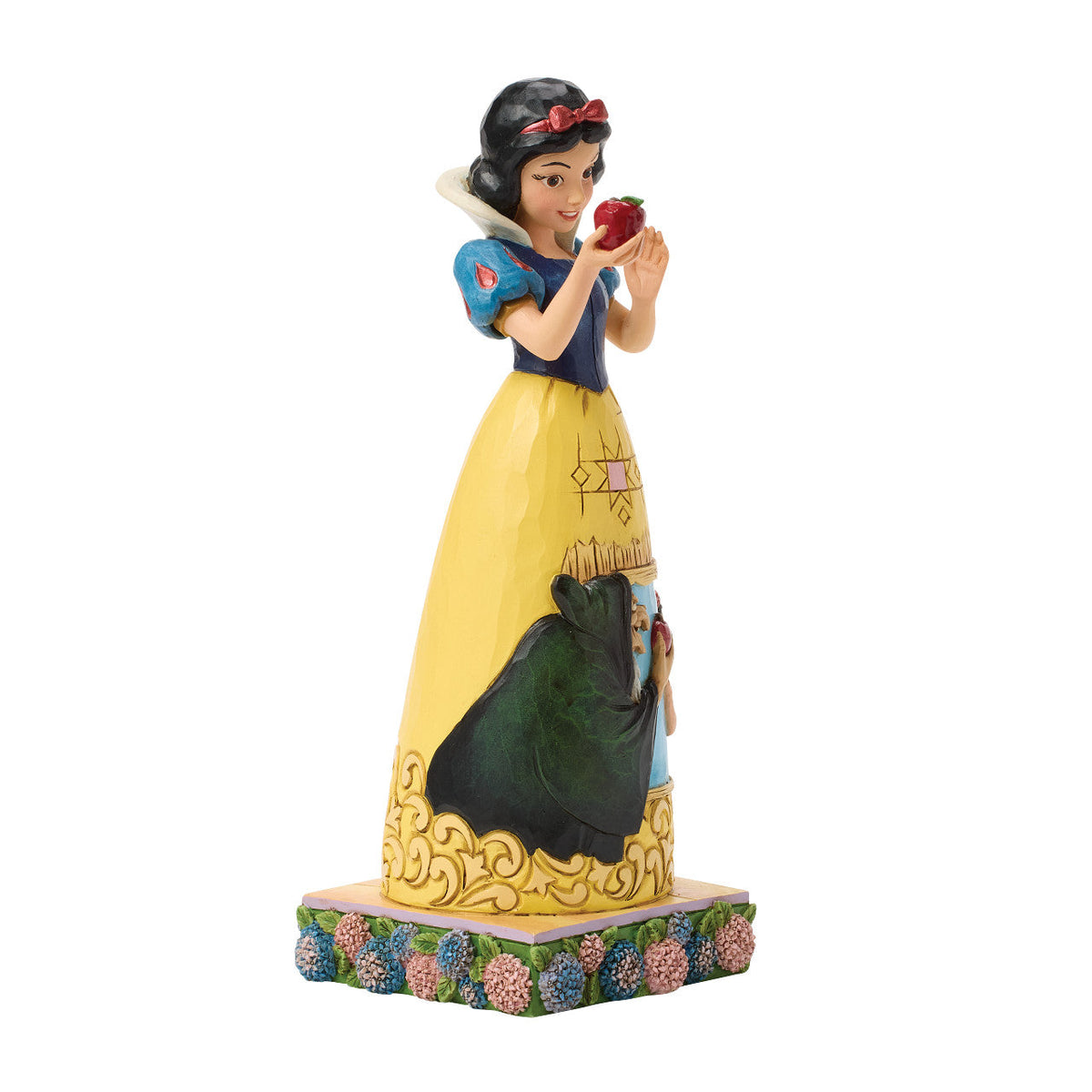Snow White with Apple and Dress Scene A Poisoned Promise