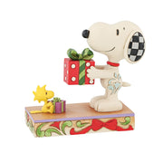 Christmas Gift Exchange Snoopy & Woodstock Gift Giving